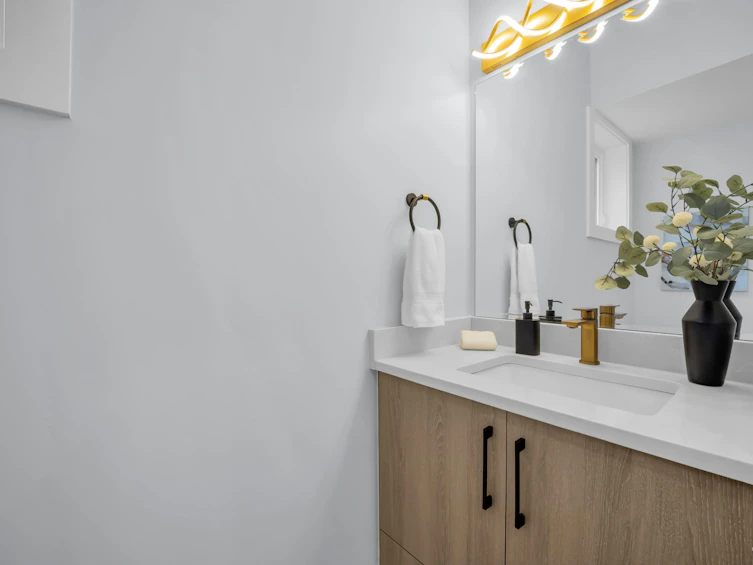 2619 Mcgill Street, Vancouver, BC, V5K 1H2 - 14