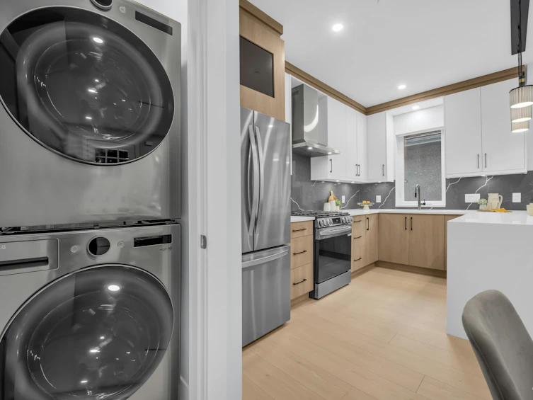 2619 Mcgill Street, Vancouver, BC, V5K 1H2 - 13