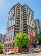 1506 813 Agnes Street