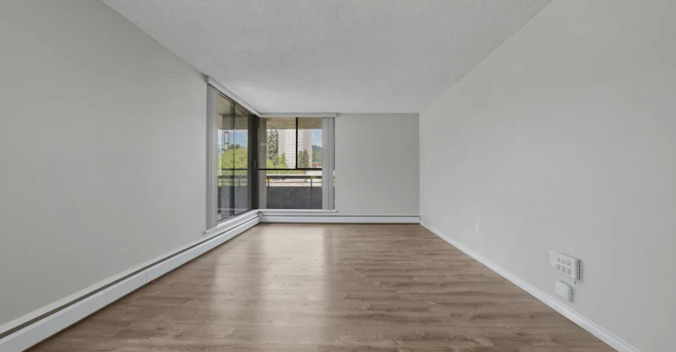 302-3755 Bartlett Court, Burnaby, BC, V3J 7G7 - 2