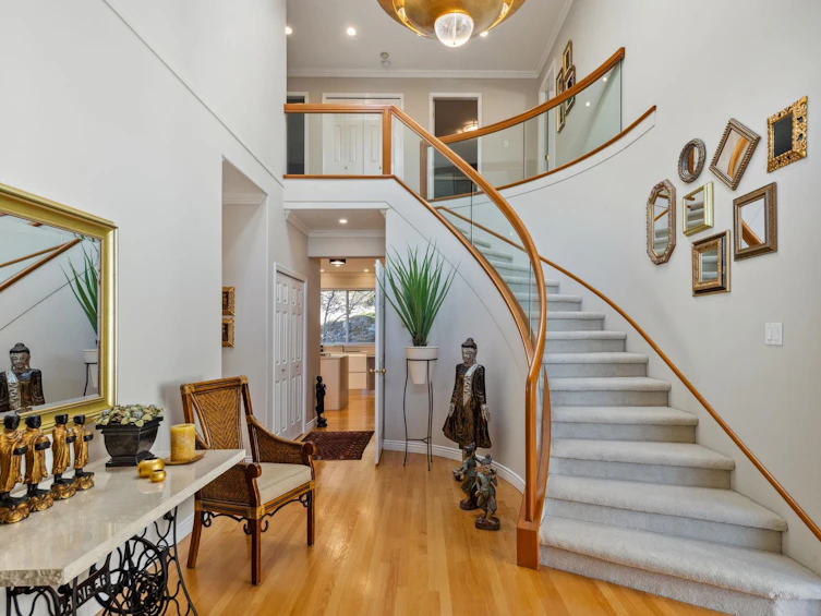 3823 Michener Way, North Vancouver, BC, V7K 3C7 - 34