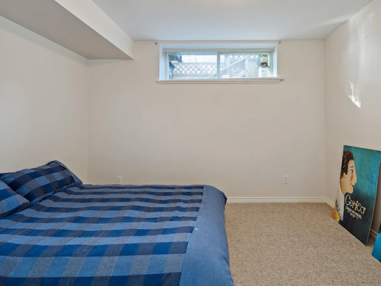 3823 Michener Way, North Vancouver, BC, V7K 3C7 - 31