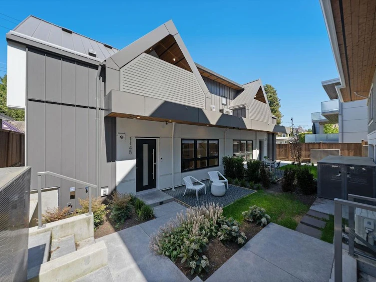 1145 W 33rd Avenue, Vancouver, BC, V6M 1A3 - 29