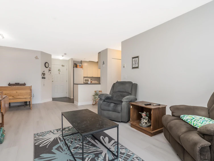 309-17695 58 Avenue, Surrey, BC, V3S 1L5 - 17