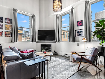 404-549 Columbia Street - 4