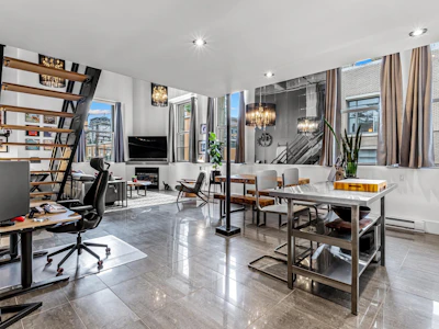 404-549 Columbia Street - 3