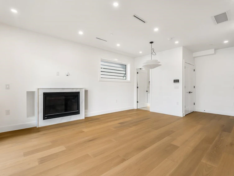 1-950 W 17th Avenue, Vancouver, BC, V5Z 1V4 - 7