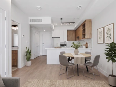 208-2233 156 Street - 2