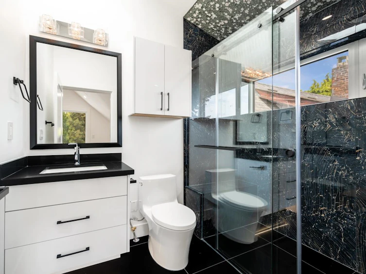 2-950 17th Avenue, Vancouver, BC, V5Z 1V4 - 28