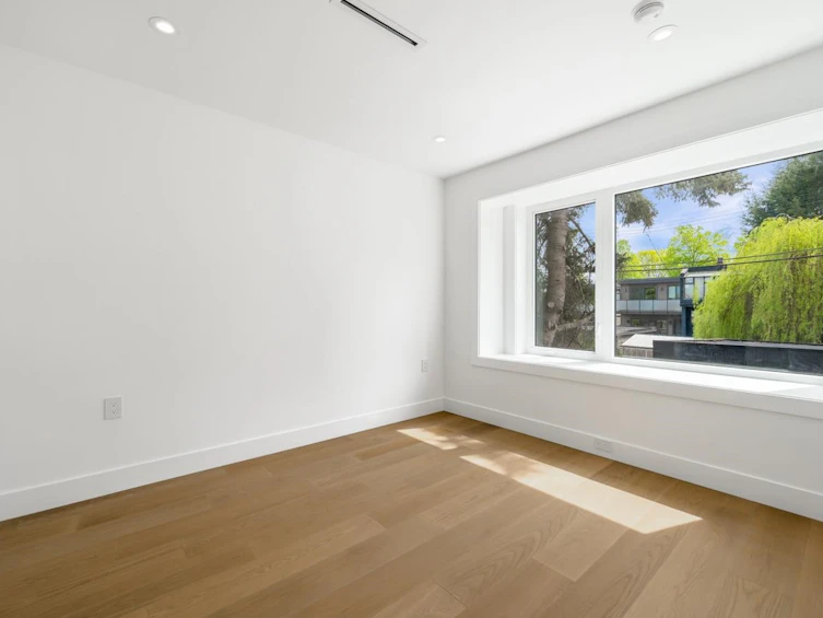 2-950 17th Avenue, Vancouver, BC, V5Z 1V4 - 18
