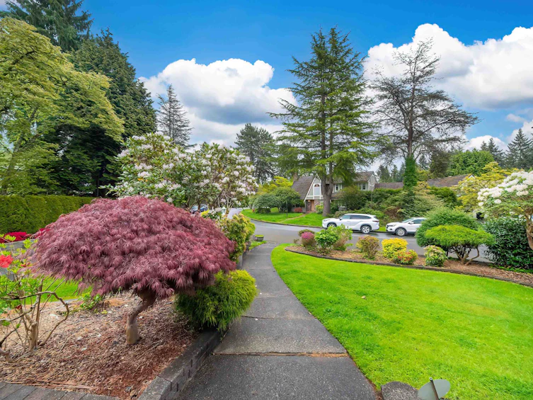 3 Sennok Crescent, Vancouver, BC, V6N 2E3 - 4