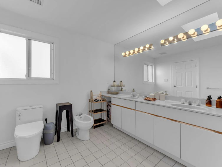 6835 Heather Street, Vancouver, BC, V6P 3P5 - 29