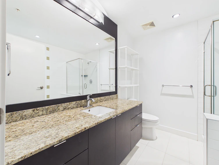 1602-7088 18th Avenue, Burnaby, BC, V3N 0A2 - 11