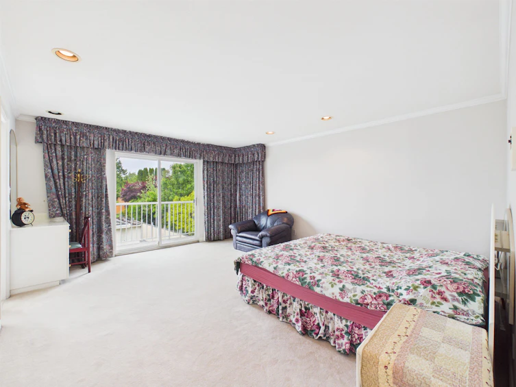 7969 Macpherson Avenue, Burnaby, BC, V5J 4P4 - 21