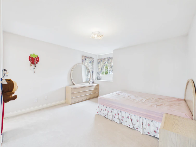 7969 Macpherson Avenue, Burnaby, BC, V5J 4P4 - 25