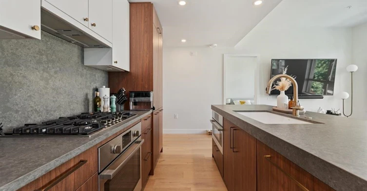 30X-5007 Ash Street, Vancouver, BC, V5Z 0K9 - 3