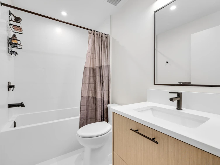 134-2635 King George Boulevard, Surrey, BC, V4P 0H7 - 22