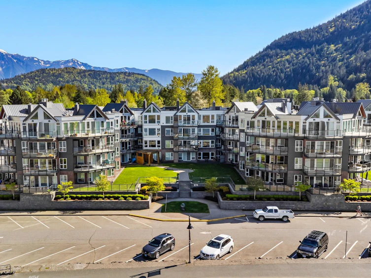 115-378 Esplanade Avenue, Harrison Hot Springs, BC, V0M 1A3 - 25