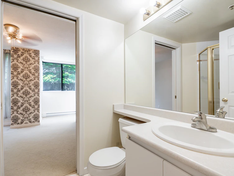 202-10899 University Drive, Surrey, BC, V3T 5V2 - 19