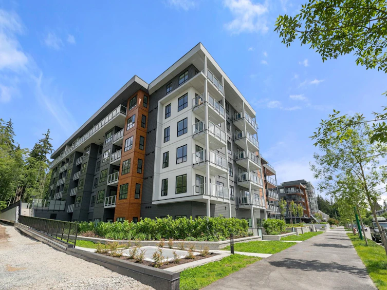 404-3594 Malsum Drive, North Vancouver, BC, V7G 0B4 - 2