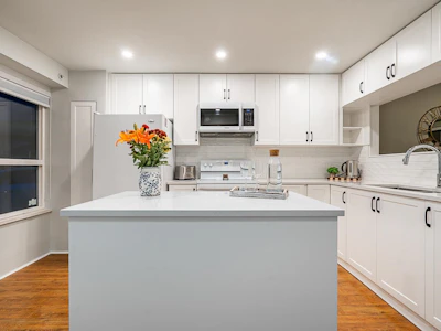 130-2844 273 Street - 2