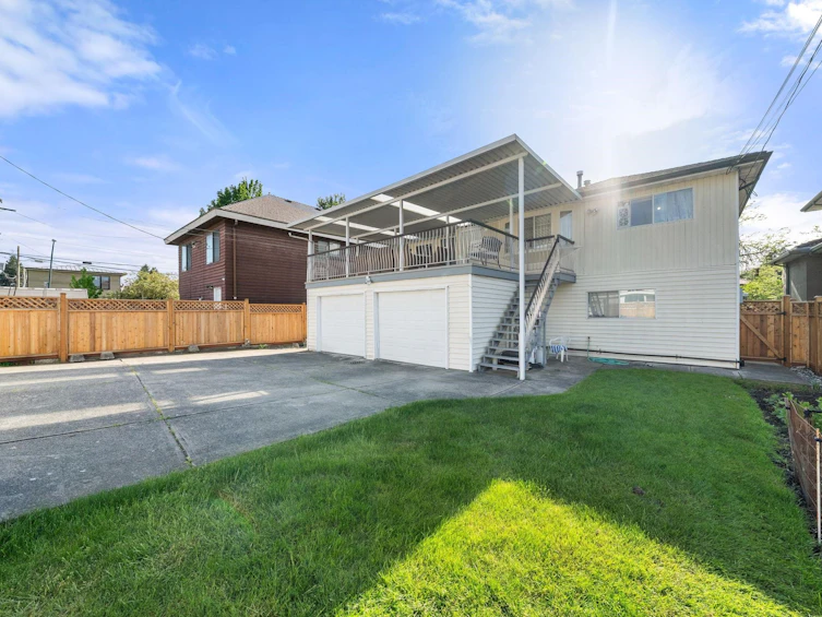 6070 Lanark Street, Vancouver, BC, V5P 2Y6 - 36