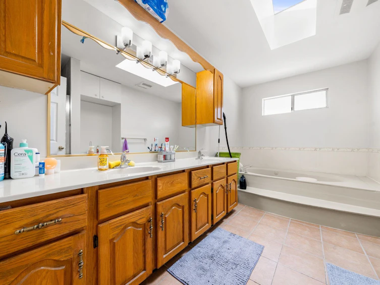 6070 Lanark Street, Vancouver, BC, V5P 2Y6 - 27