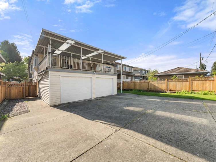 6070 Lanark Street, Vancouver, BC, V5P 2Y6 - 35