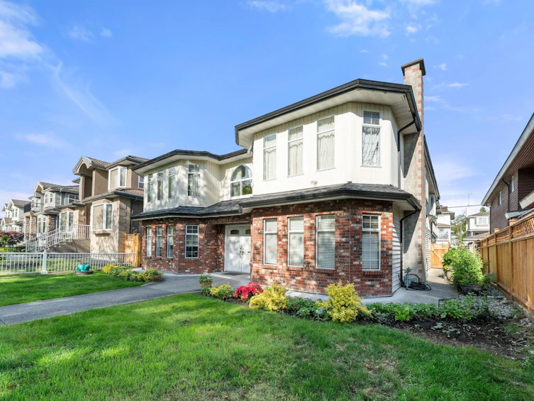 6070 Lanark Street, Vancouver, BC, V5P 2Y6 - 34
