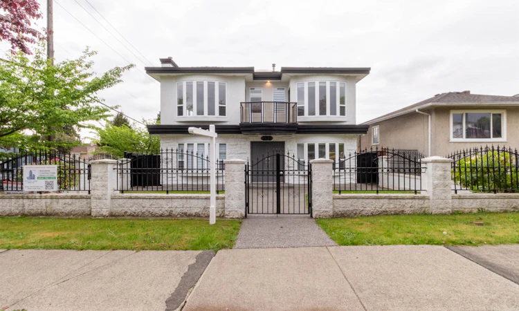 392 E 63rd Avenue