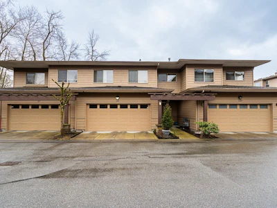 30-16655 64 Avenue - 3