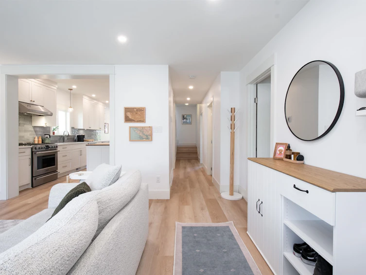 2248 Graveley Street, Vancouver, BC, V5L 3C2 - 8