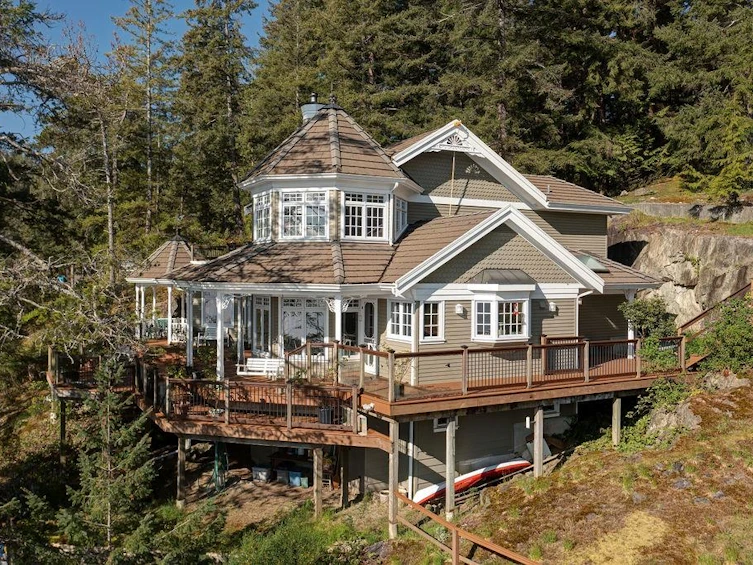 890 The Grove Road, Gambier Island, BC, V0N 1V0 - 2