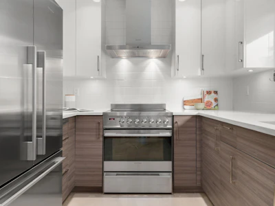 6235 Ashworth Avenue - 3
