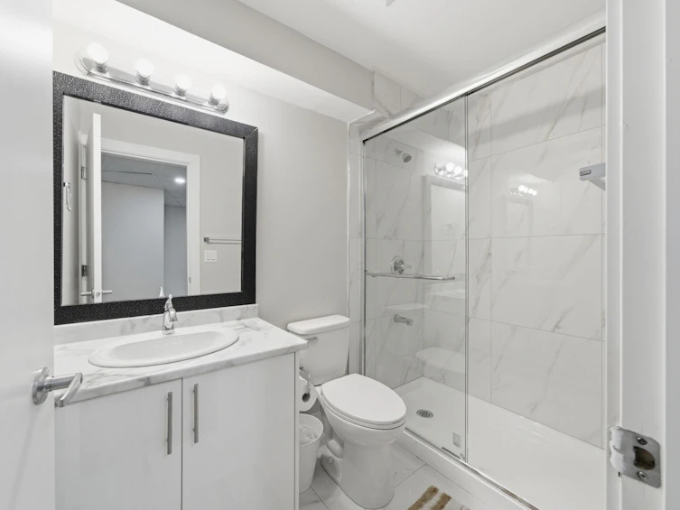 2291 Rainier Street, Abbotsford, BC, V2T 3E7 - 23
