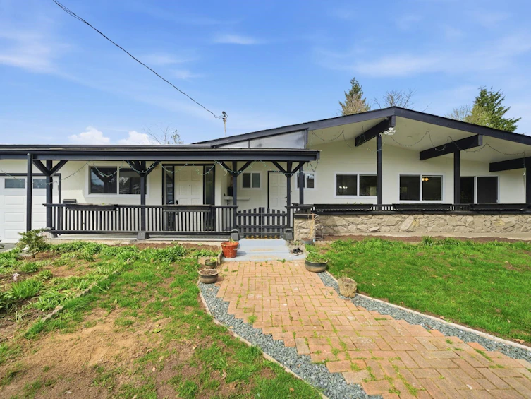 2291 Rainier Street, Abbotsford, BC, V2T 3E7 - 2