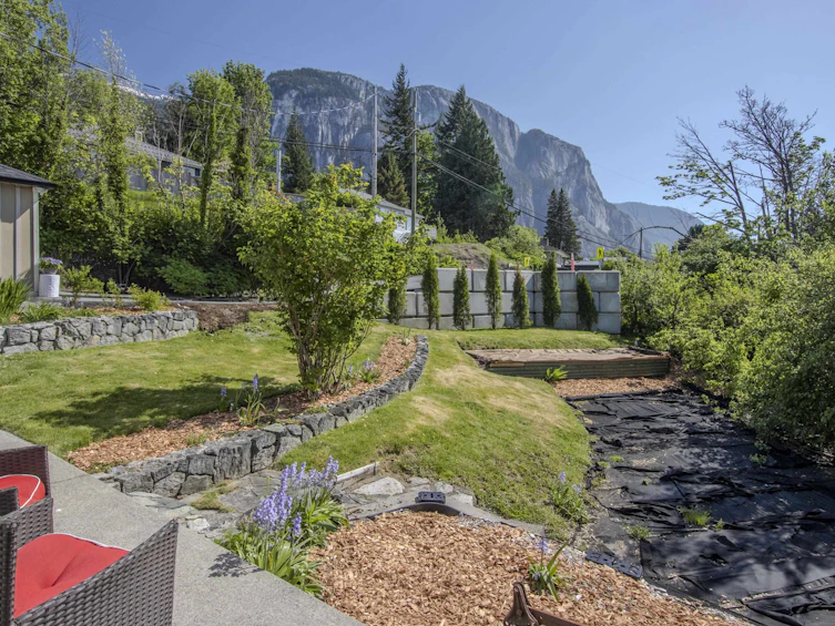 38139 Clarke Drive, Squamish, BC, V8B 0C8 - 29
