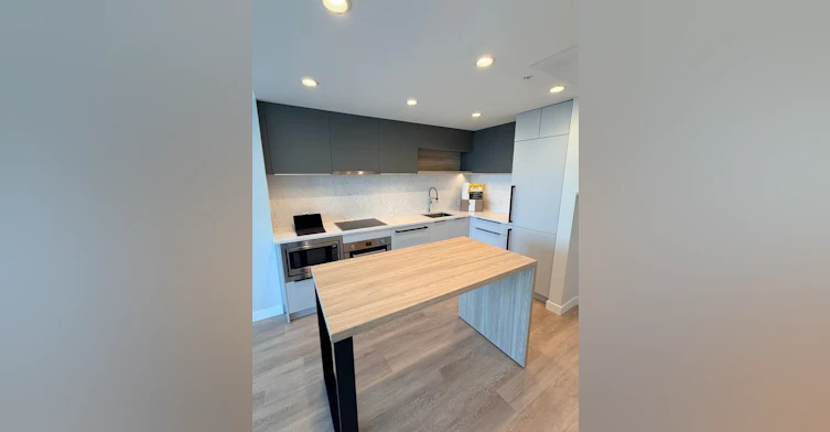 270X-567 Emerson Street, Coquitlam, BC, V3J 0M8 - 3