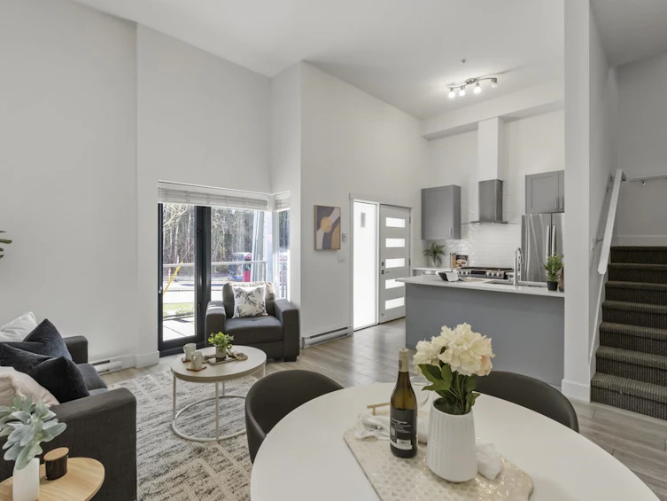 108-13978 Fraser Highway, Surrey, BC, V3T 0P2 - 5