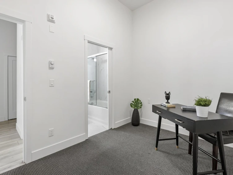 108-13978 Fraser Highway, Surrey, BC, V3T 0P2 - 12