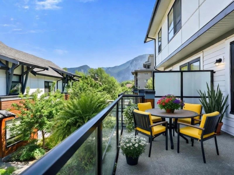 64 - 1188 Main Street, Squamish BC