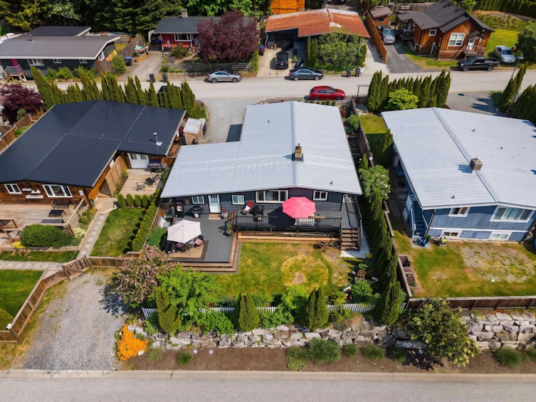 624 Lower Crescent, Squamish, BC, V8B 1J1 - 34