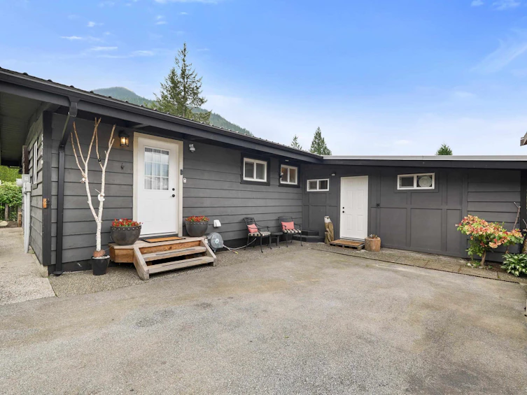 624 Lower Crescent, Squamish, BC, V8B 1J1 - 37