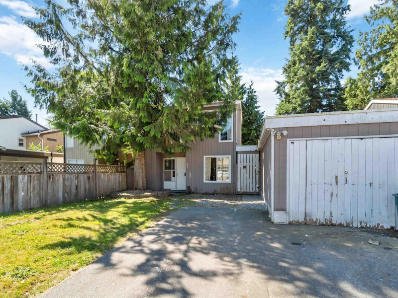 881 Pinebrook Place, Coquitlam BC V3C 4C1