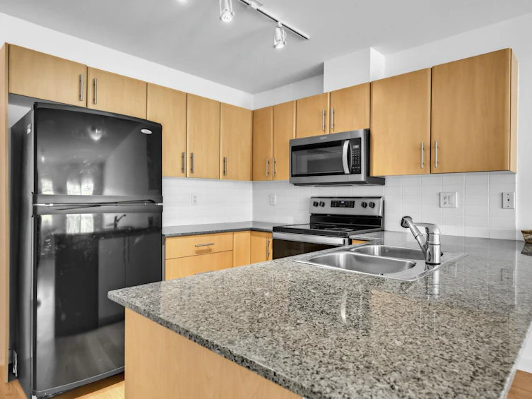 212-2780 Acadia Road, Vancouver, BC, V6T 2L3 - 3