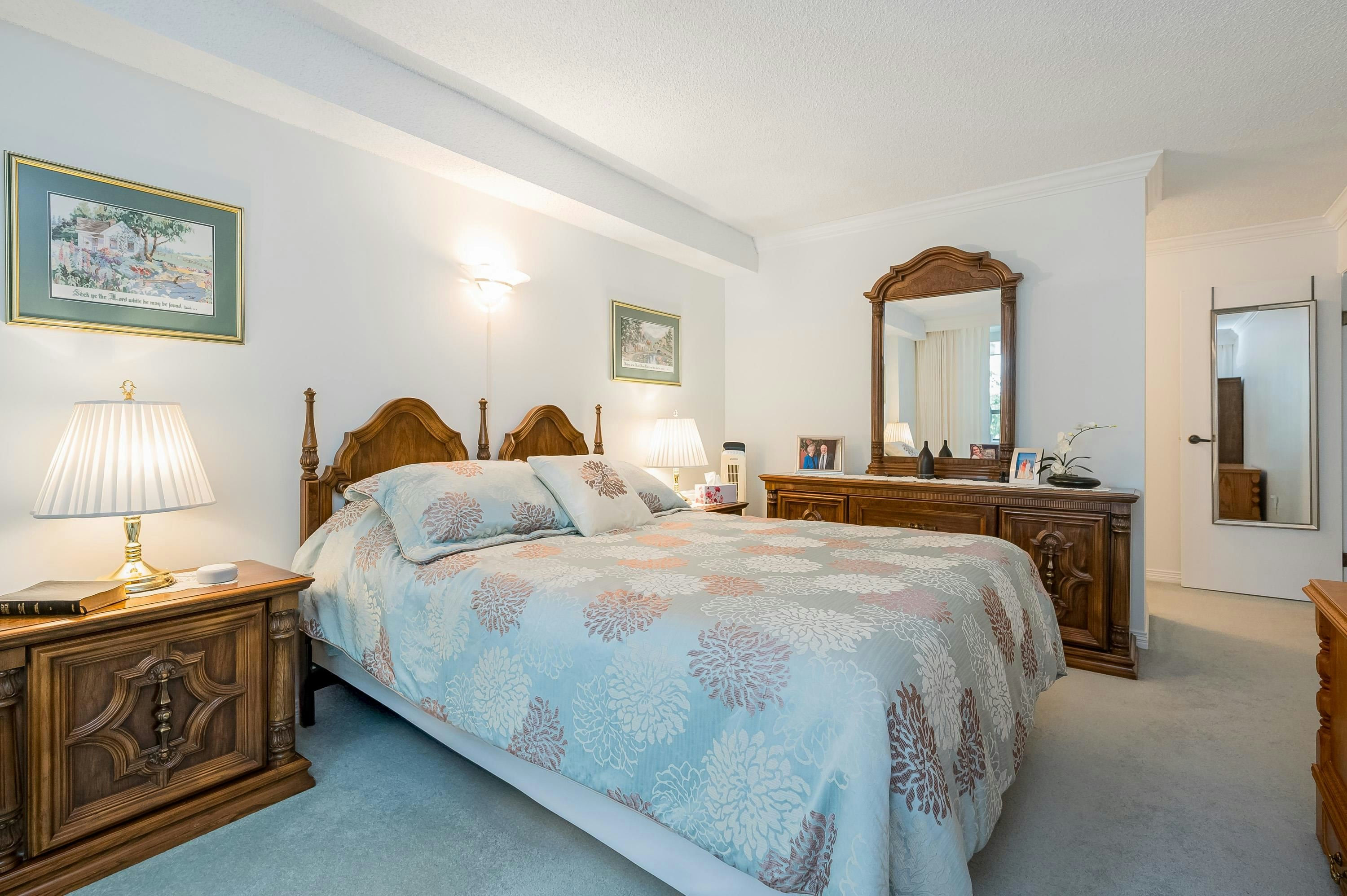 704 Foster Rd For Sale: 704-1442 Foster Street, Surrey, BC - REW