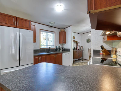 5200 Wesjac Road - 4