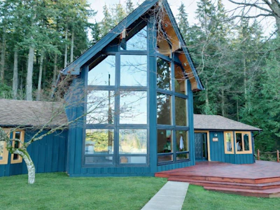 11038 Greenwood Drive - 2