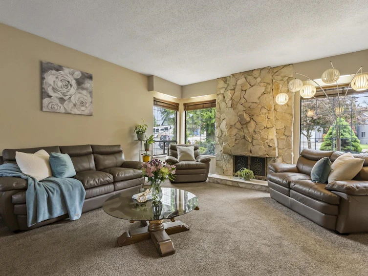 6135 Sunwood Drive, Delta, BC, V4E 2X5 - 2