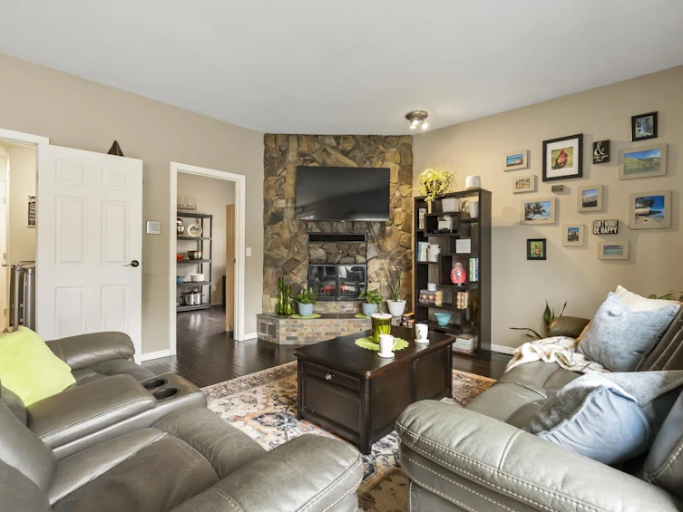 6135 Sunwood Drive, Delta, BC, V4E 2X5 - 10